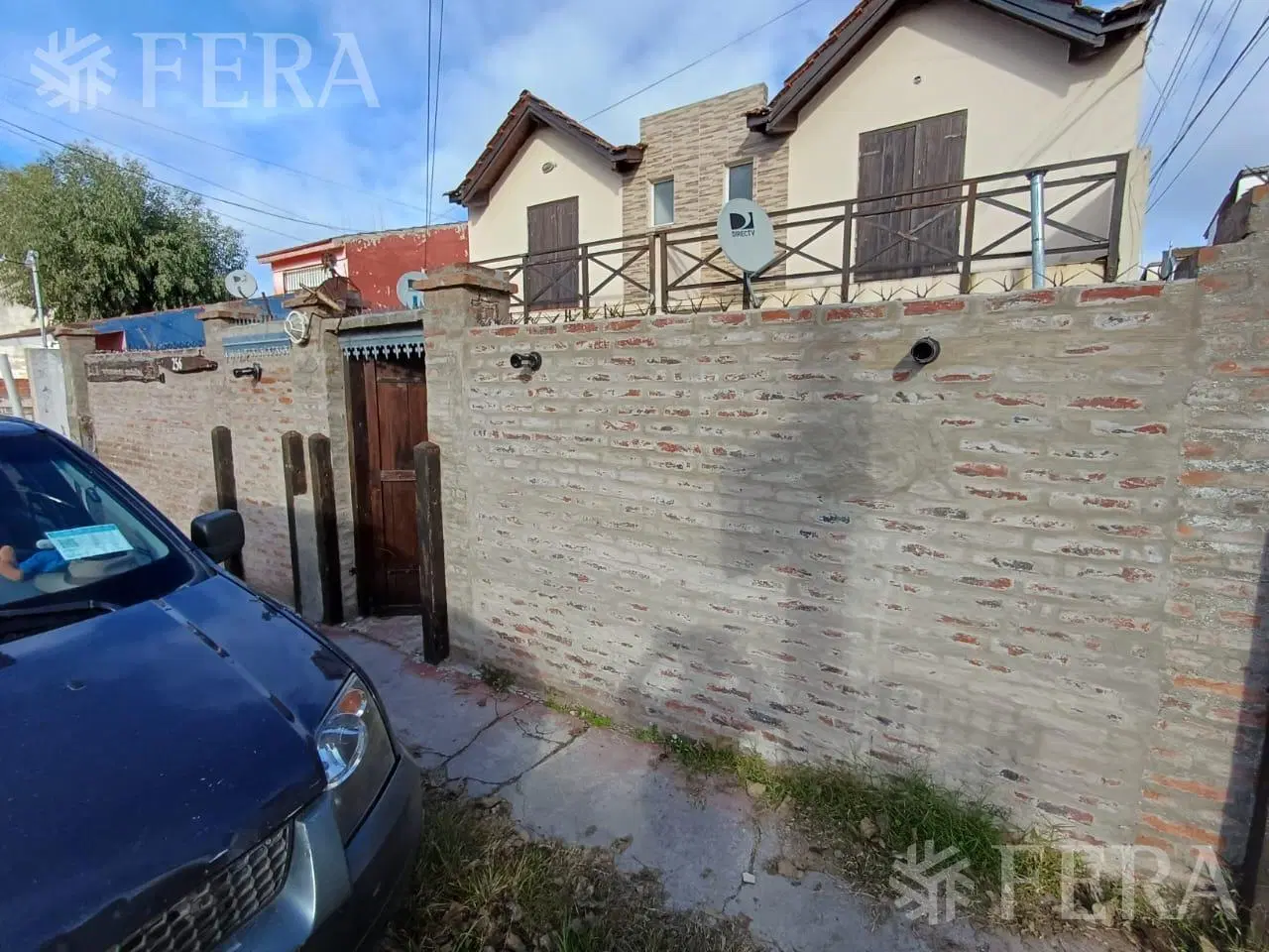 Venta Casa para dos familias con patio y parrilla en Mar Del Tuyu 4