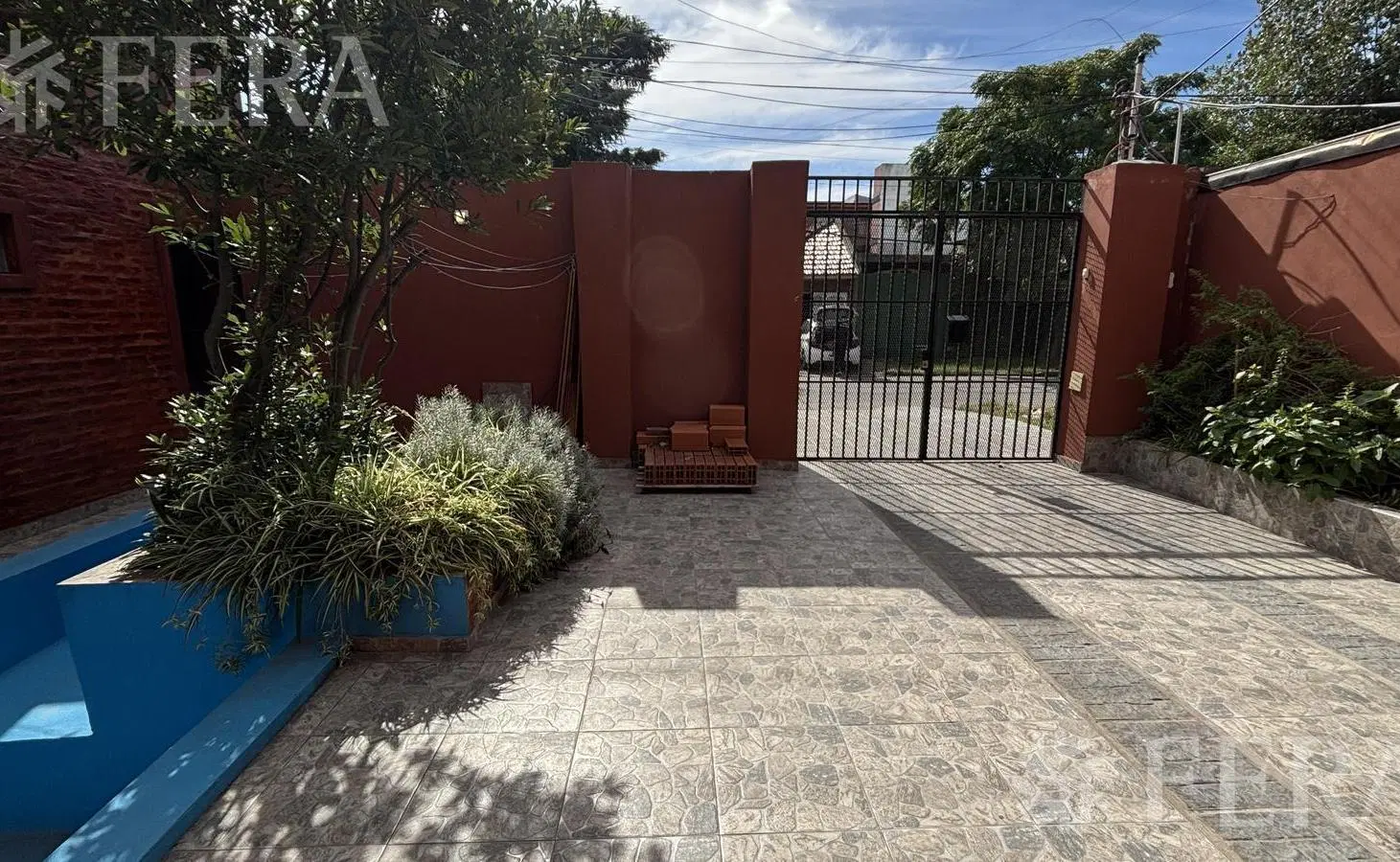 Alquiler PH 4 ambientes con piscina en Villa Dominico 3