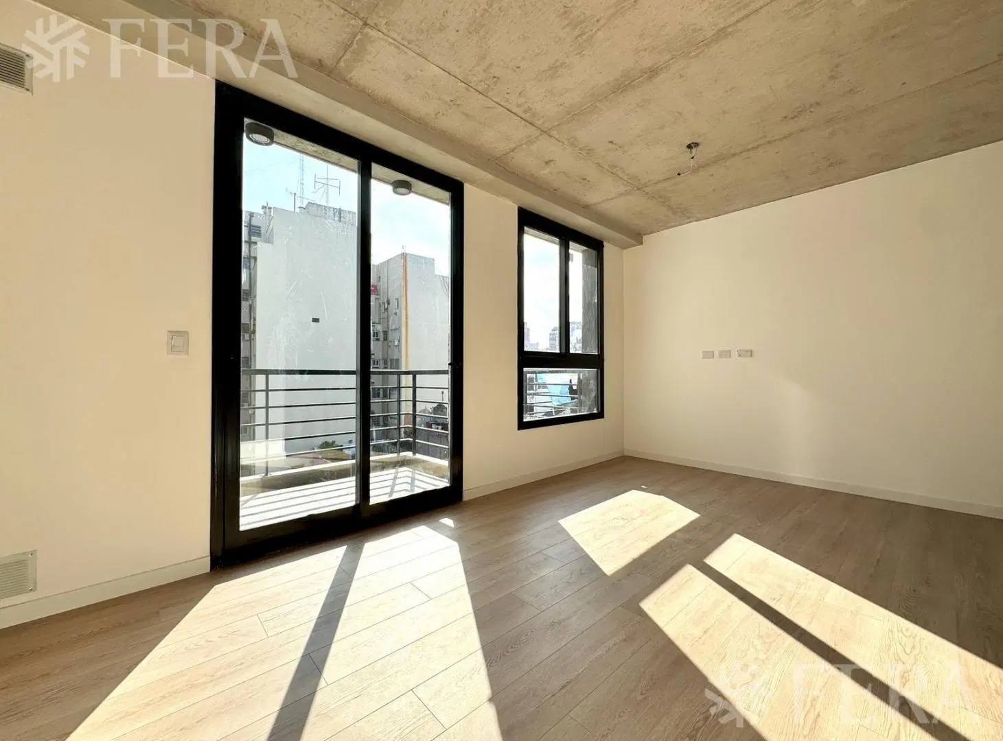 Venta departamento monoambiente con balcón en Villa Crespo 3