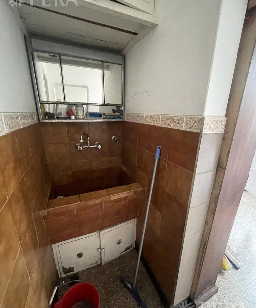 Venta departamento 4 ambientes en Avellaneda 8
