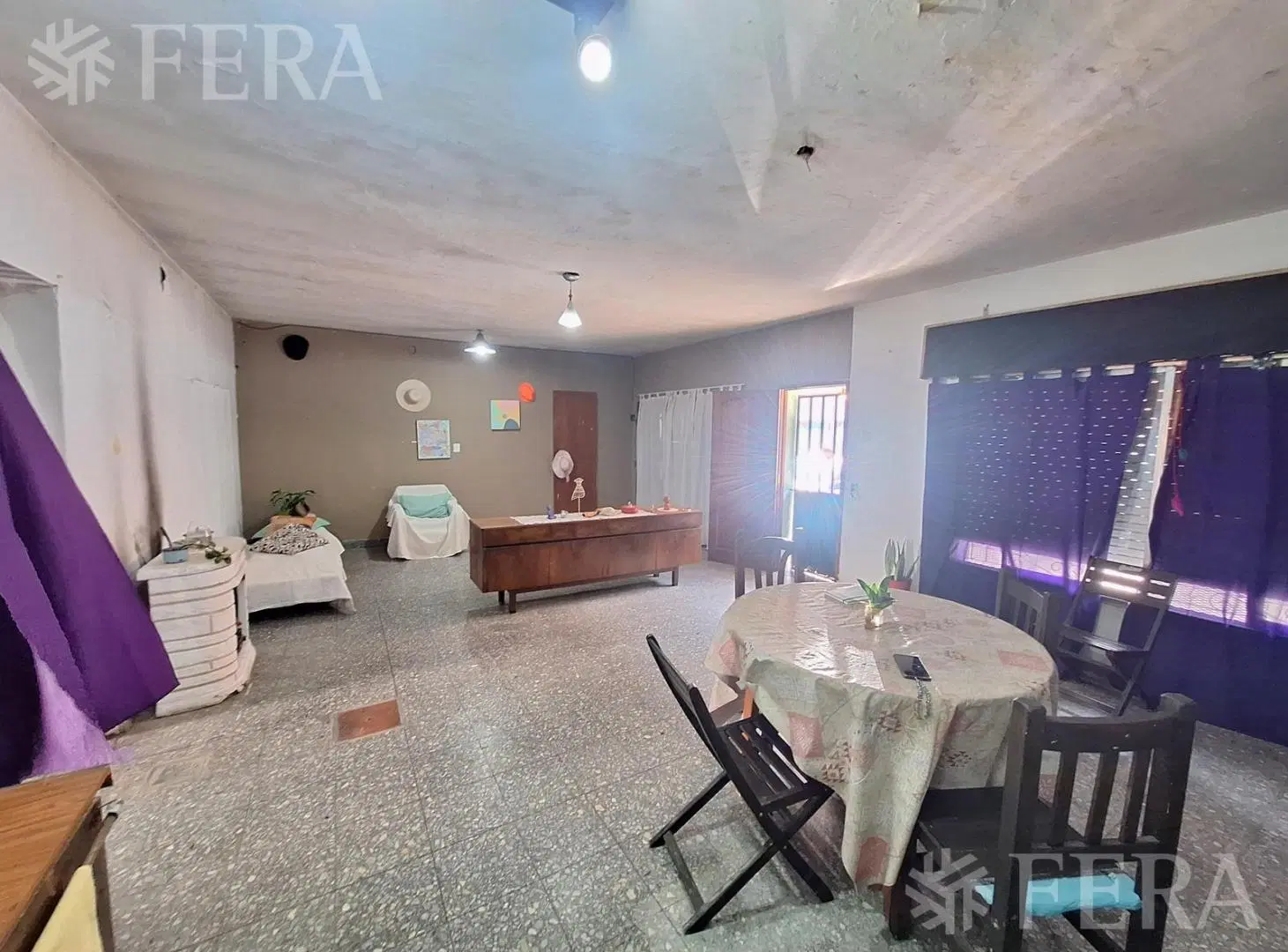 Venta casa para dos familias con terraza en Lanús 3