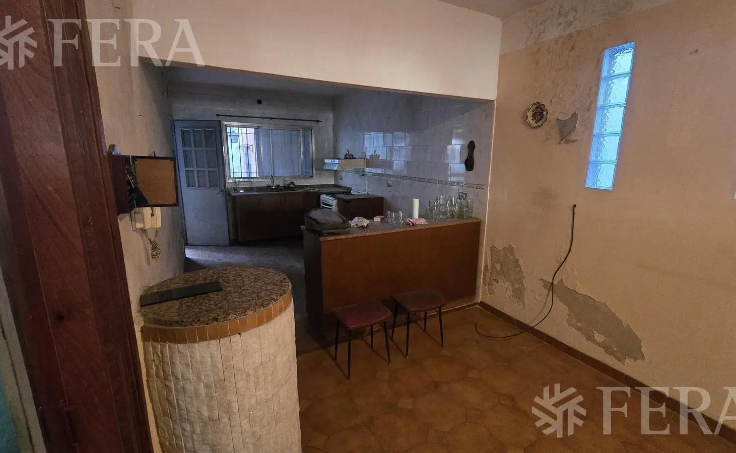 Venta casa 3 ambientes con cochera en Sarandi 3