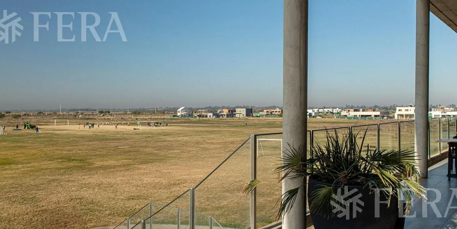 Venta terreno de 765 m2 en Barrio Magallanes 5