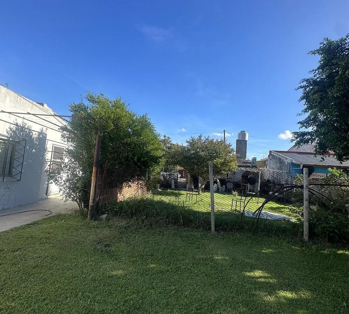 Venta de terreno en Villa Dominico 4