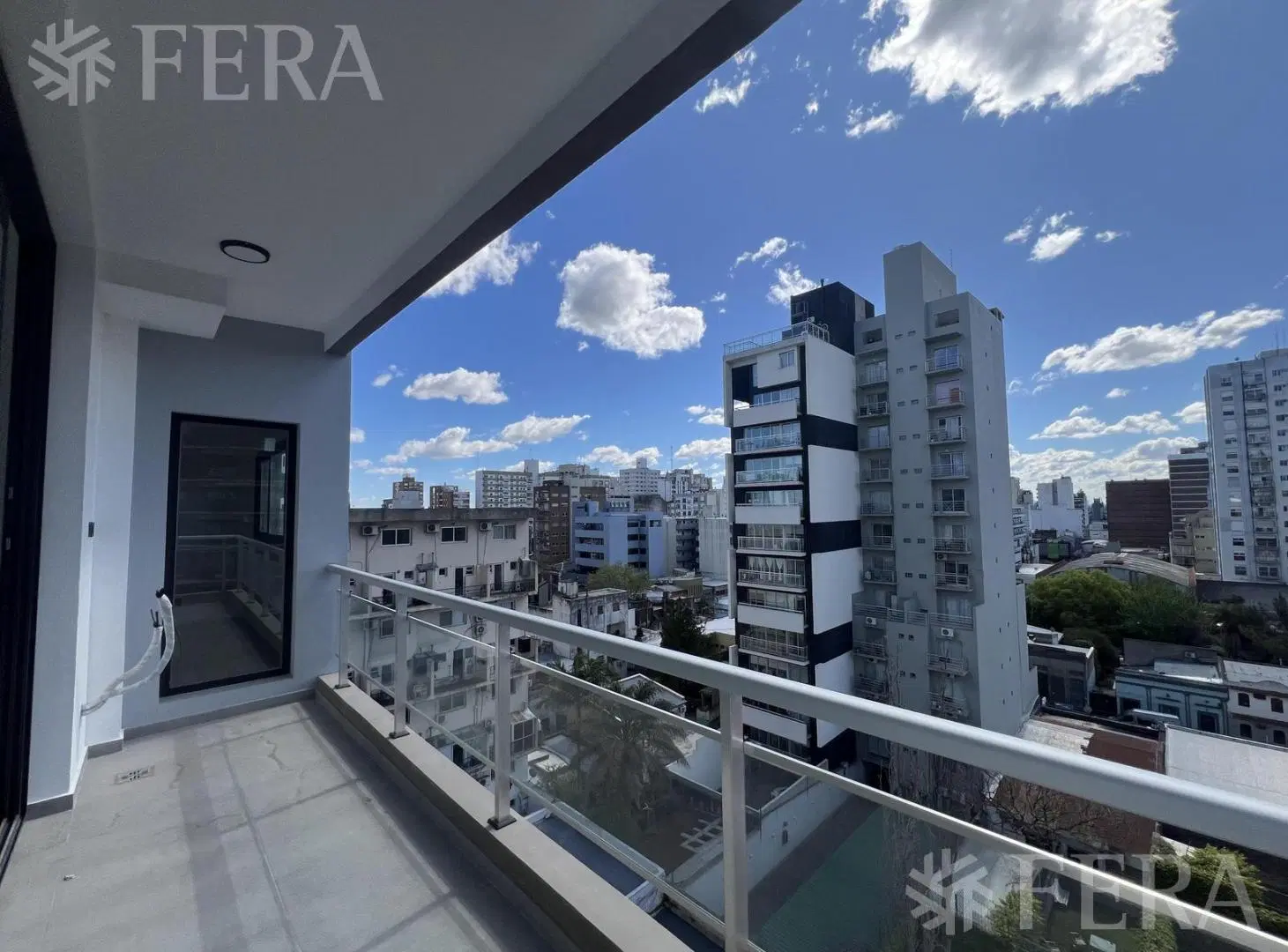 Venta departamento 2 ambientes con balcón en Quilmes 4