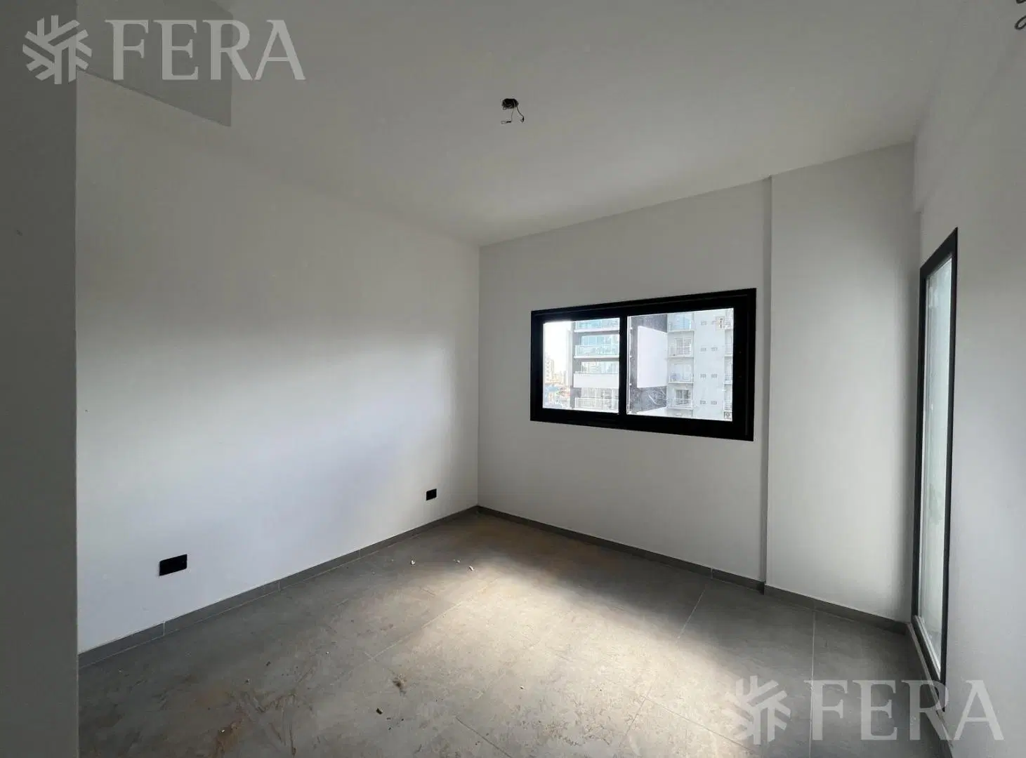 Venta departamento 2 ambientes con balcón en Quilmes 3