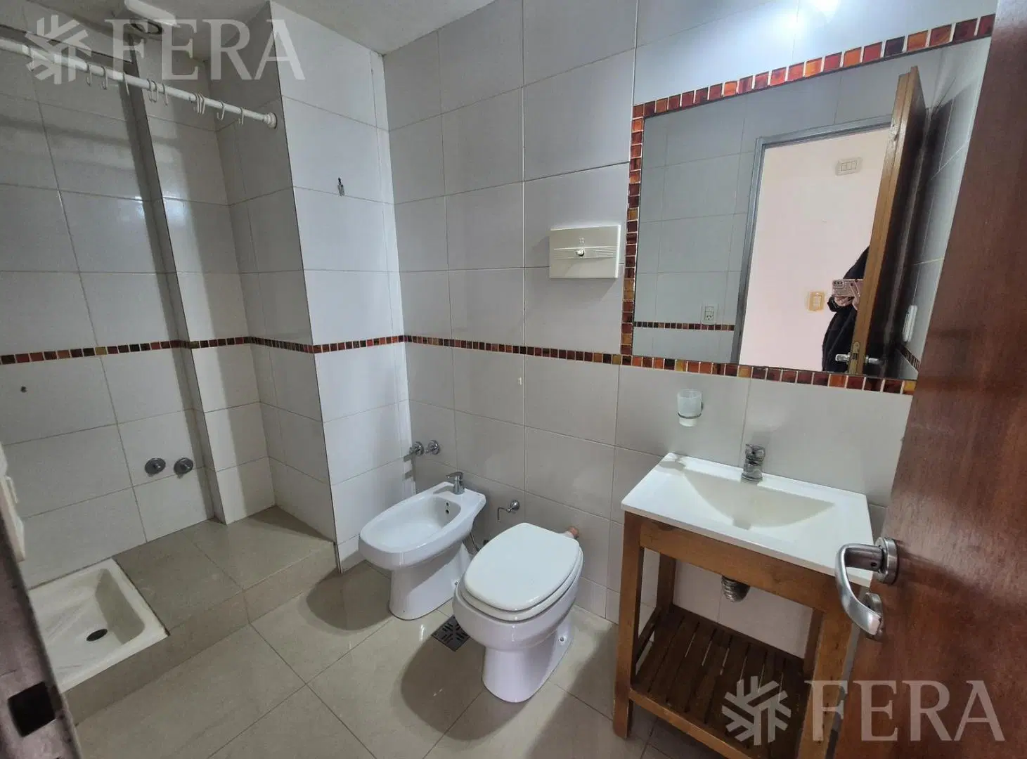 Alquiler departamento 2 ambientes con balcón en Florencio Varela 2