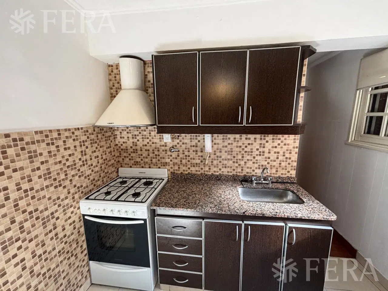 Alquiler Departamento 3 ambientes con cochera en Wilde 2