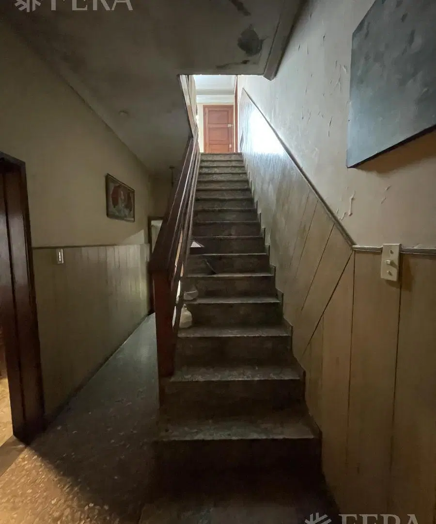 Venta casa 5 ambientes con cochera en Wilde 1