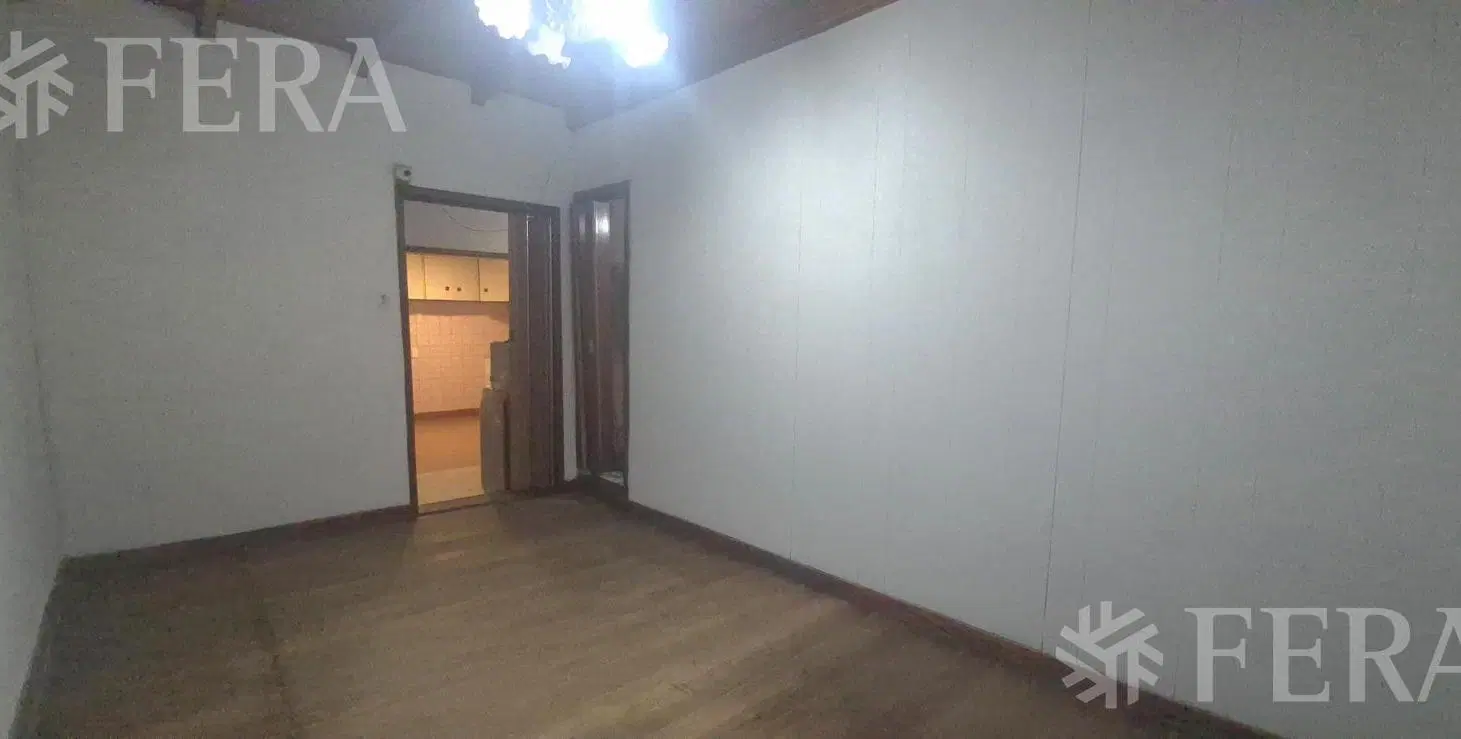 Venta casa 2 ambientes en Sarandi 4