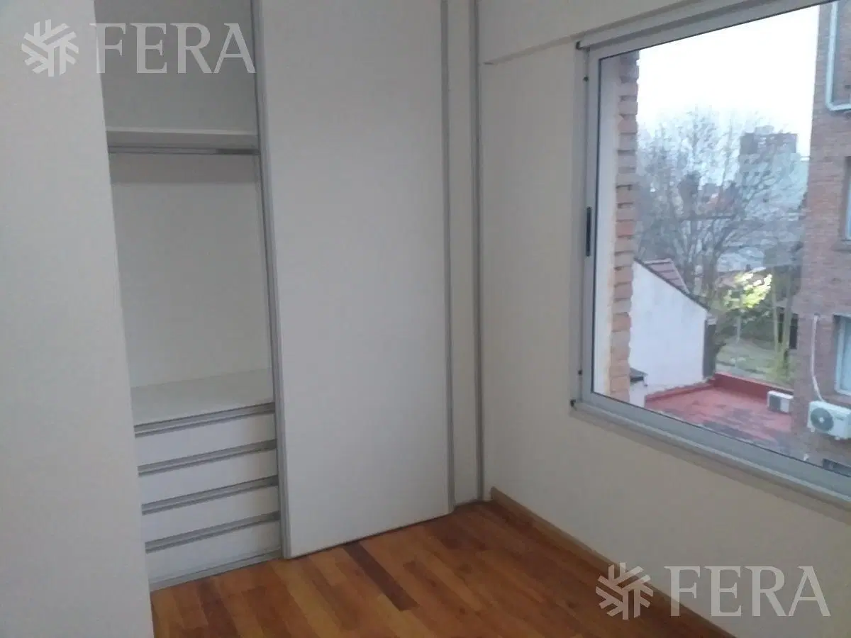 Alquiler de Departamento 2 ambientes con balcón en Wilde 1