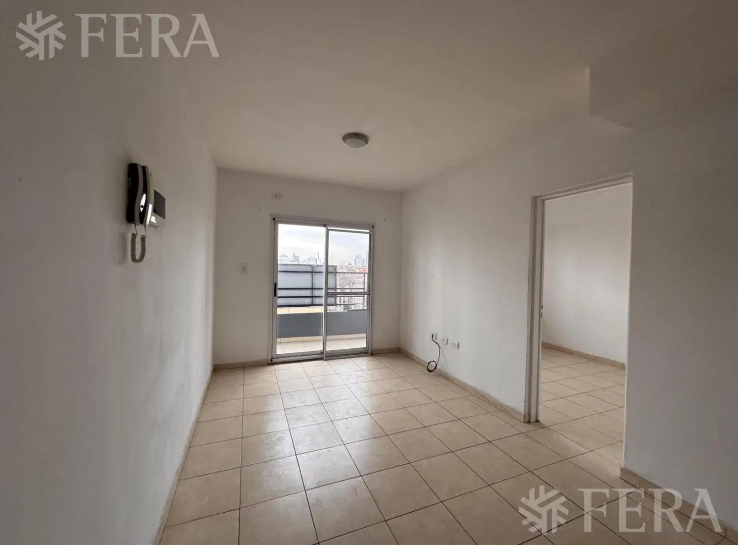 Venta departamento 2 ambientes con balcón en Villa Dominico 2