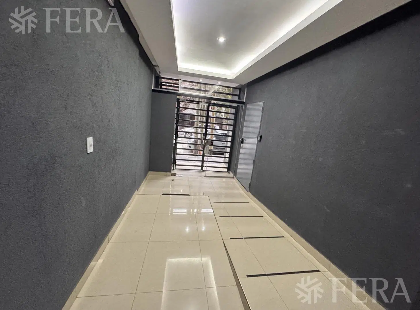 Venta departamento 2 ambientes con balcón en Villa Dominico 3