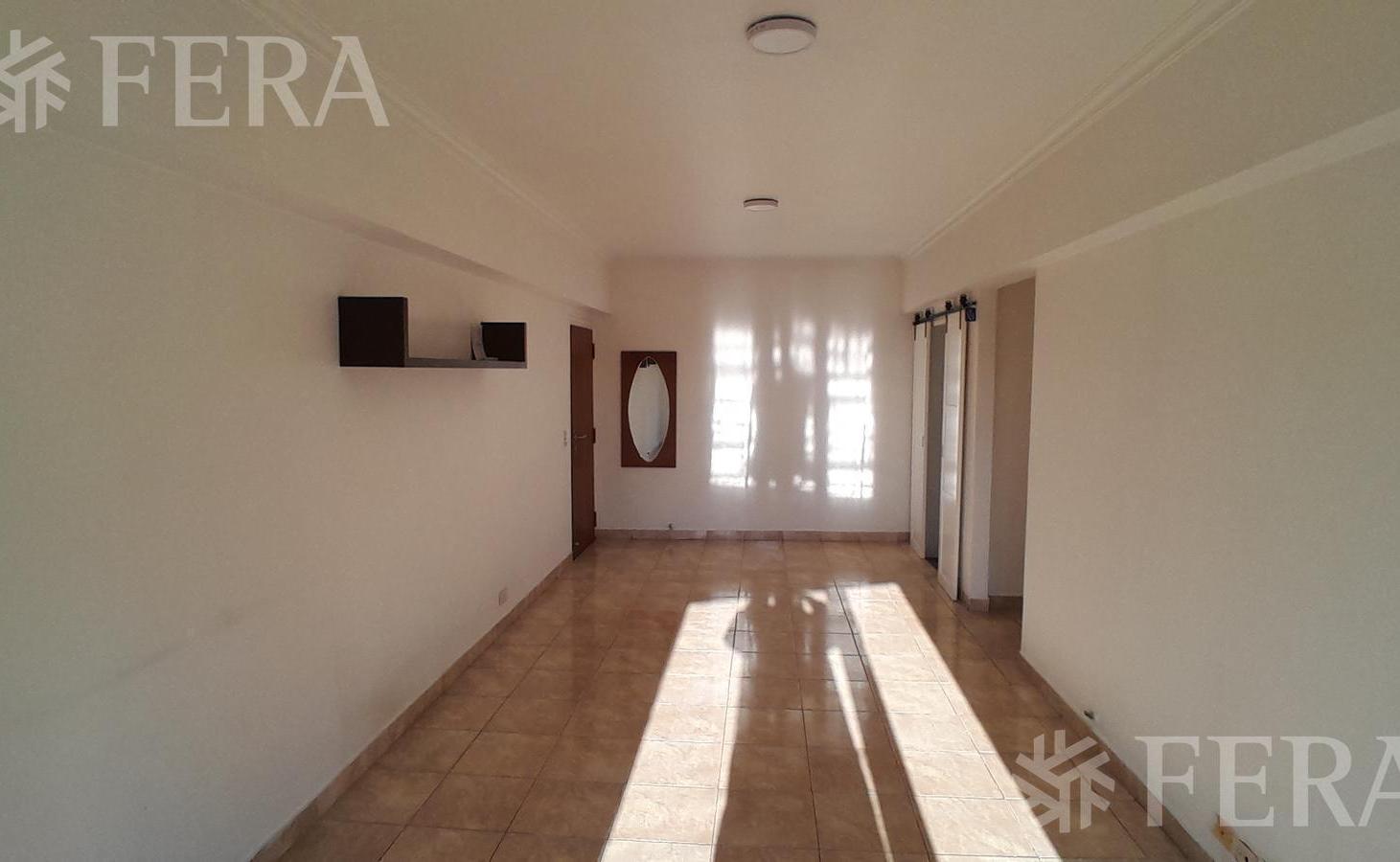 Foto de Alquiler Departamento 2 ambientes con balcón en Wilde, imagen 1