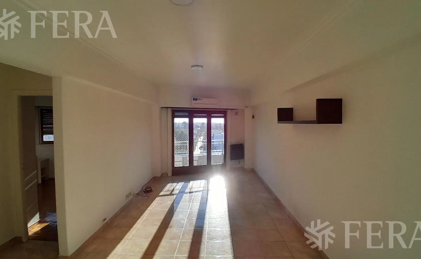 Alquiler Departamento 2 ambientes con balcón en Wilde 3