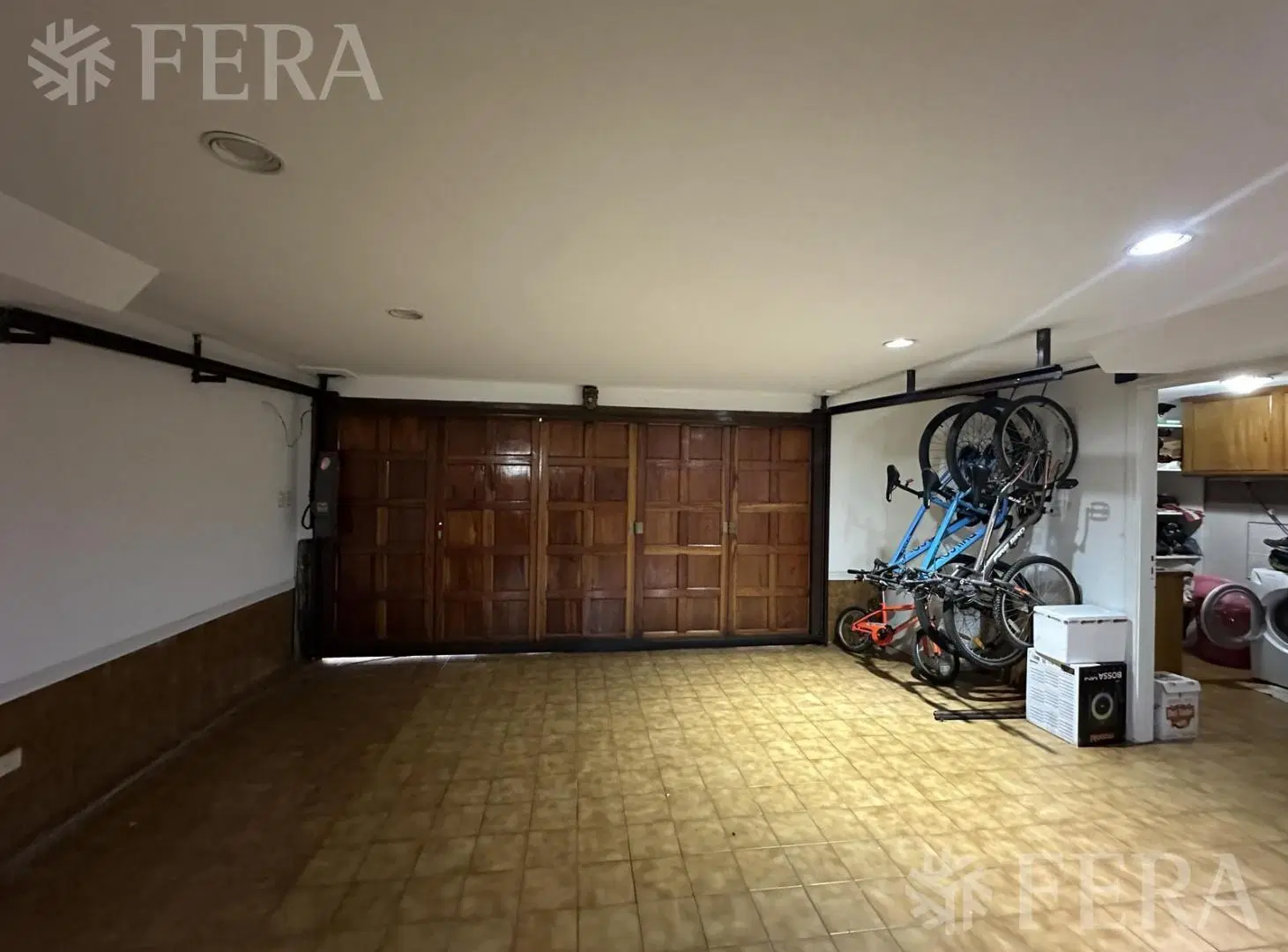 Venta casa 4 ambientes con cochera y quincho en Quilmes 4