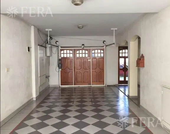 Venta departamento 3 ambientes con cochera en Wilde 8