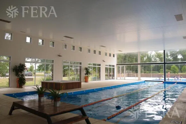 Venta lote de 1833 m2 en Campos de Roca II 2