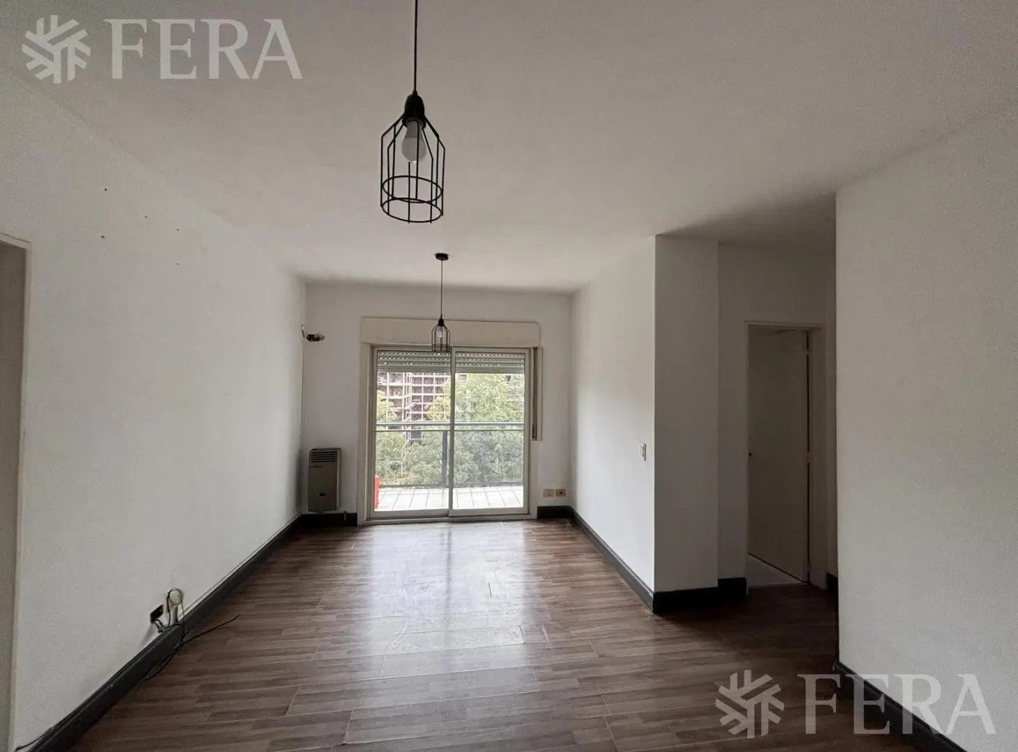 Alquiler Departamento 2 ambientes con balcón en Wilde 4