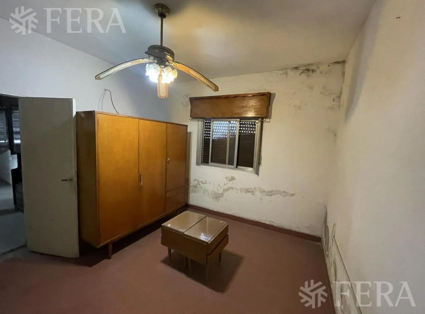 Venta casa para dos familias en Monte Chingolo 5