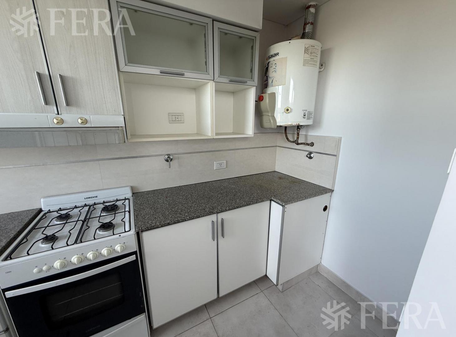 Foto de Venta Departamento 2 ambientes con cochera y baulera en Bernal, imagen 1
