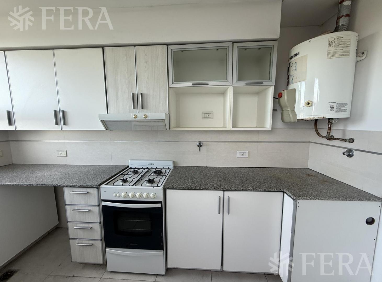 Foto de Venta Departamento 2 ambientes con cochera y baulera en Bernal, imagen 2