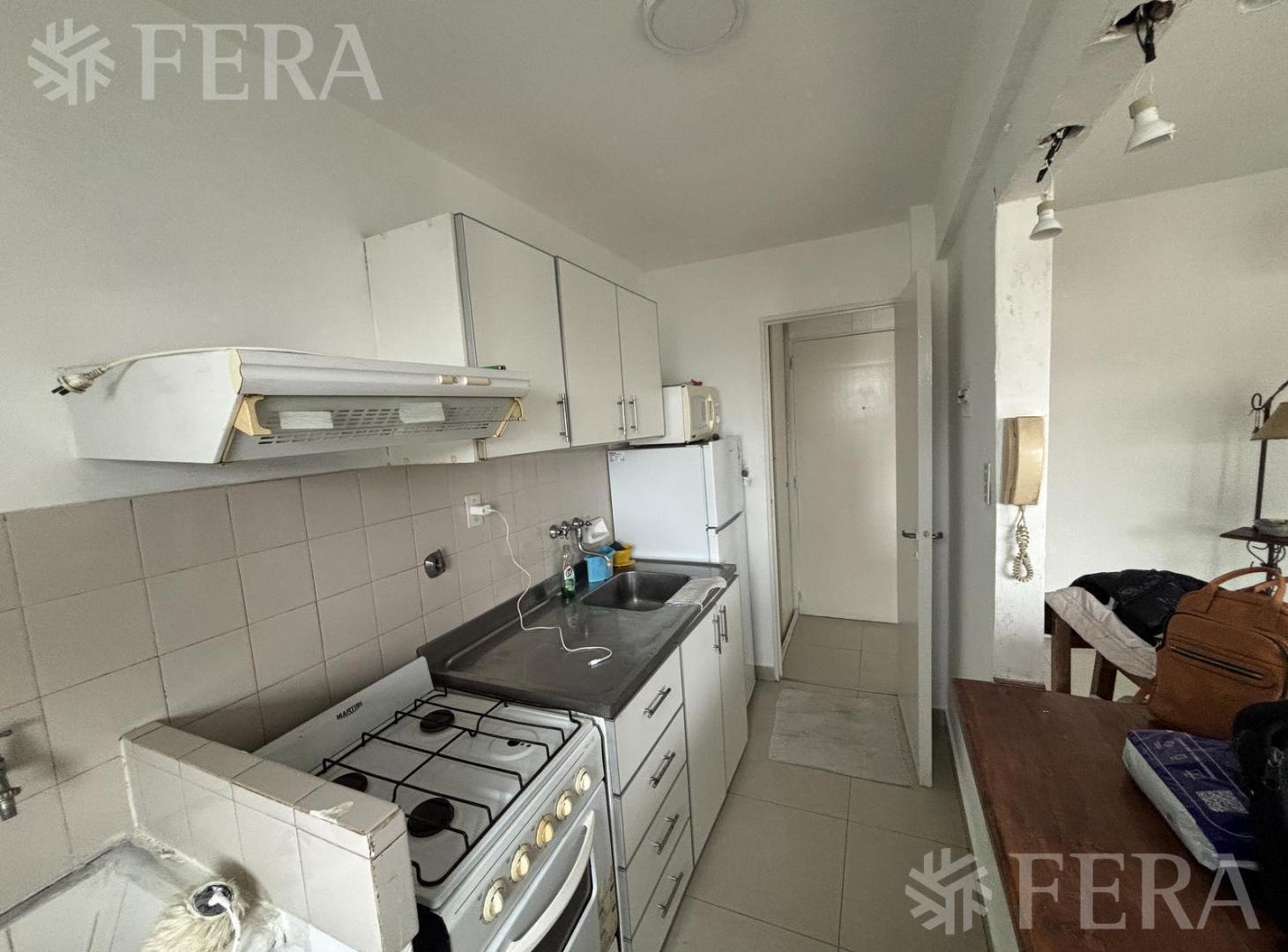 Foto de Alquiler de Departamento 2 ambientes con balcón en Colegiales, imagen 2