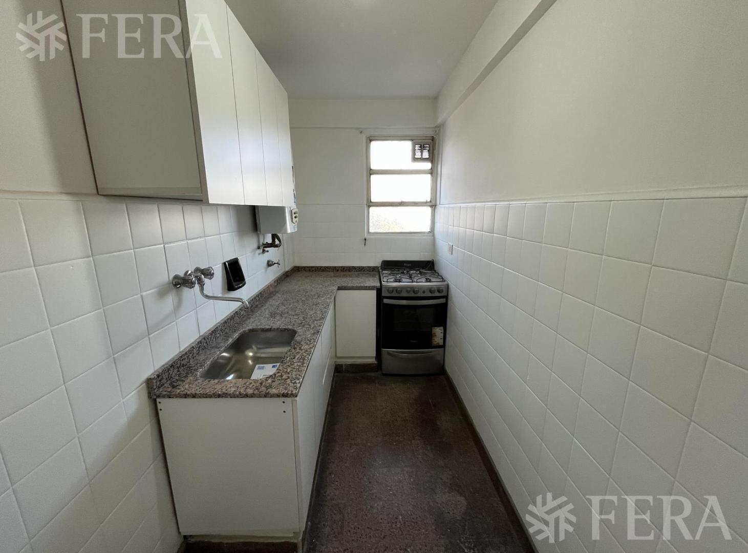 Foto de Venta departamento 3 ambientes con balcón en San Telmo, imagen 3