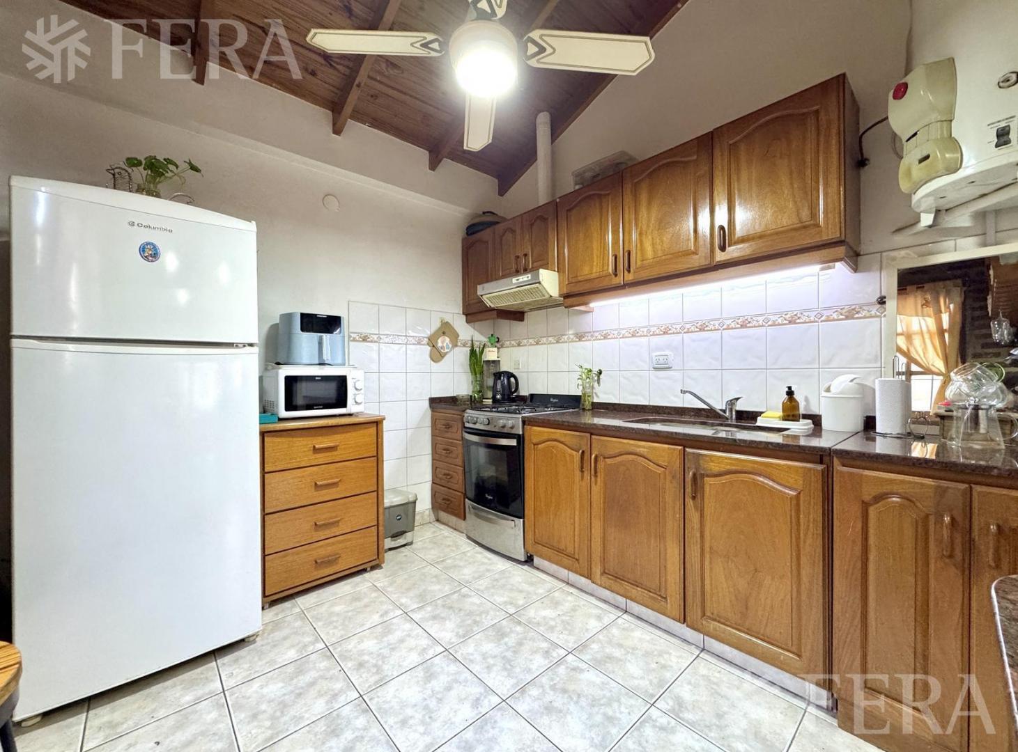 Foto de Venta PH 3 ambientes con patio en Wilde, imagen 3