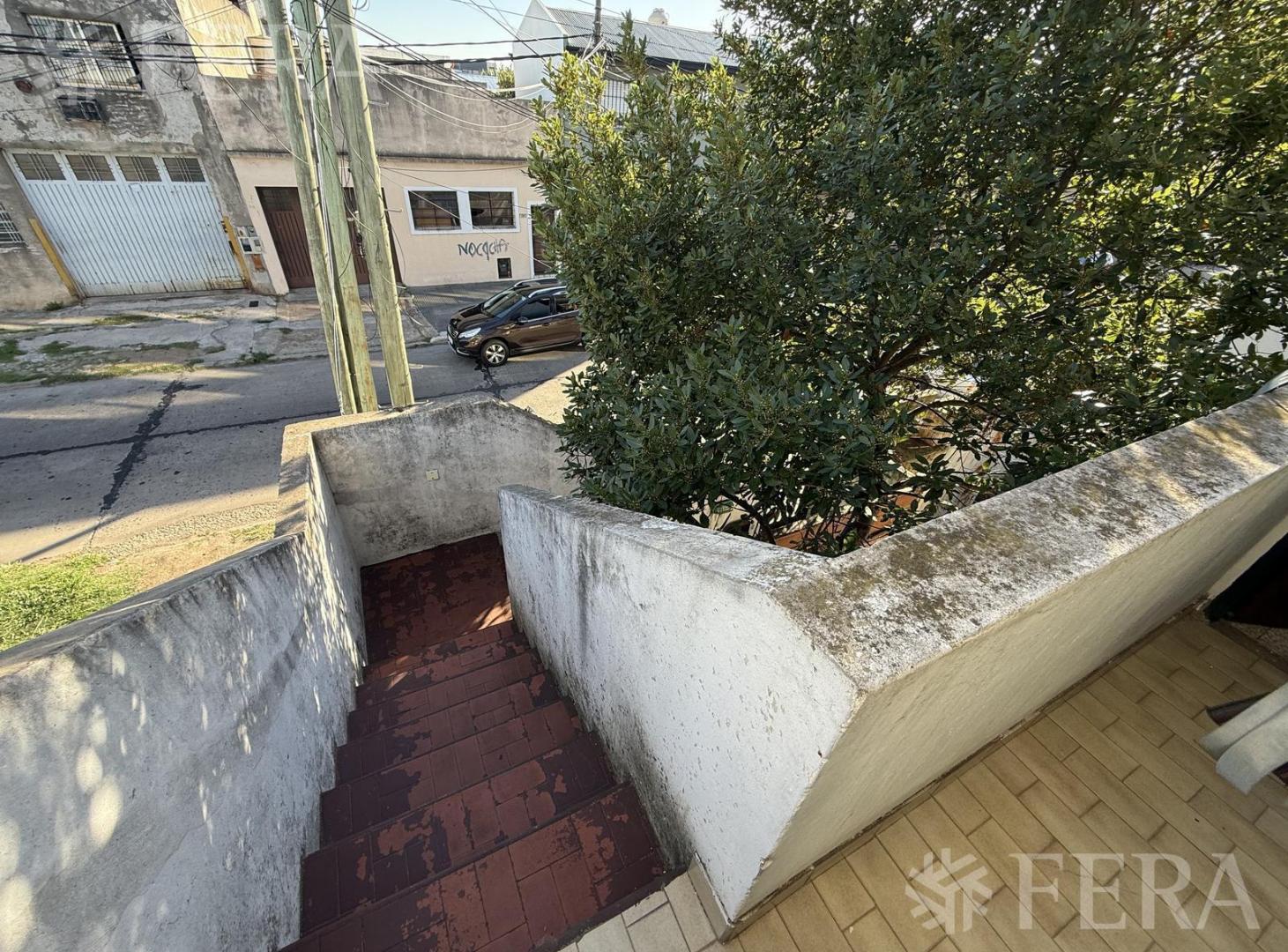 Foto de Venta PH 2 ambientes con patio y balcón, imagen 5