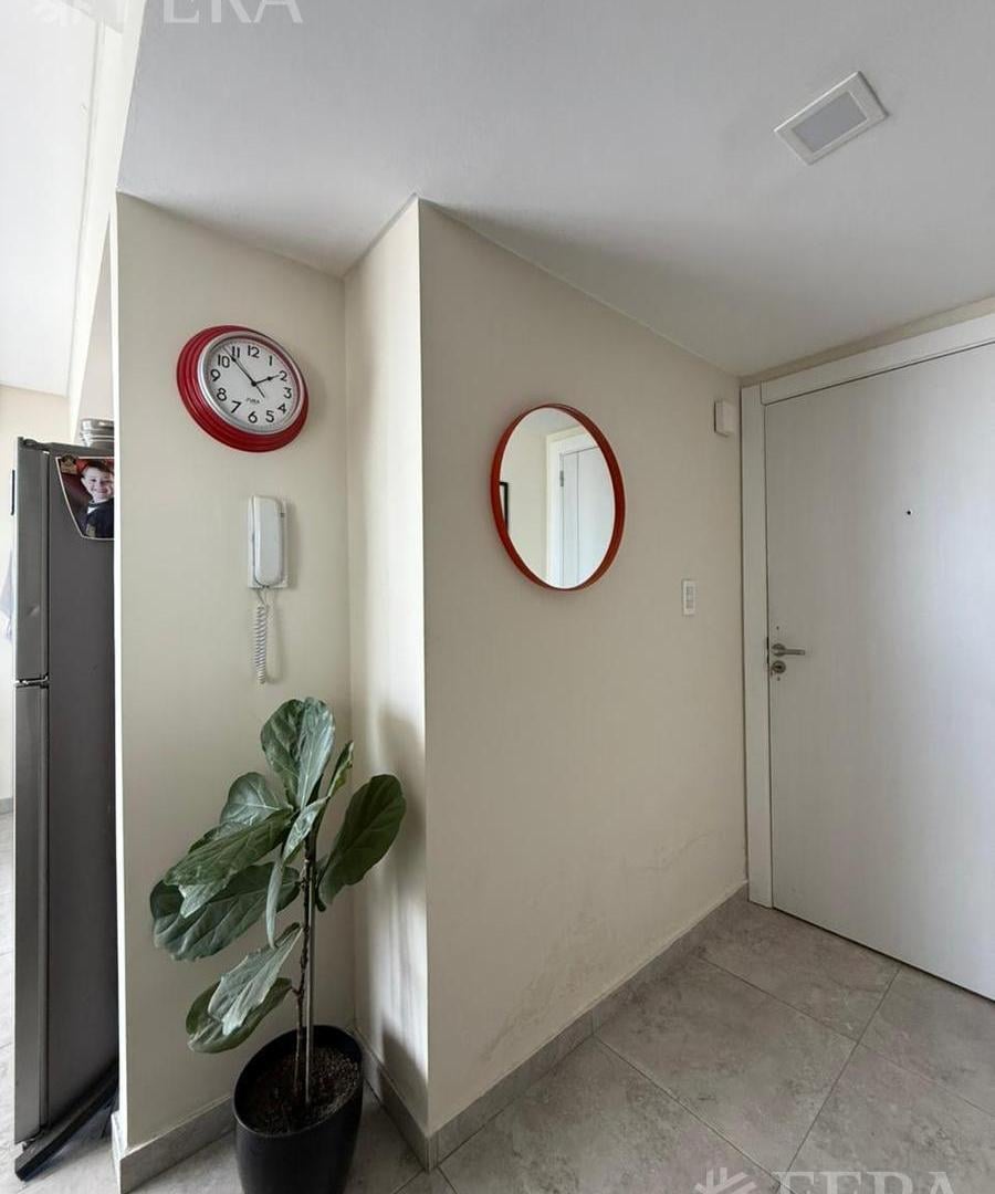 Foto de Venta departamento 2 ambientes con balcón en Piñeyro, imagen 1