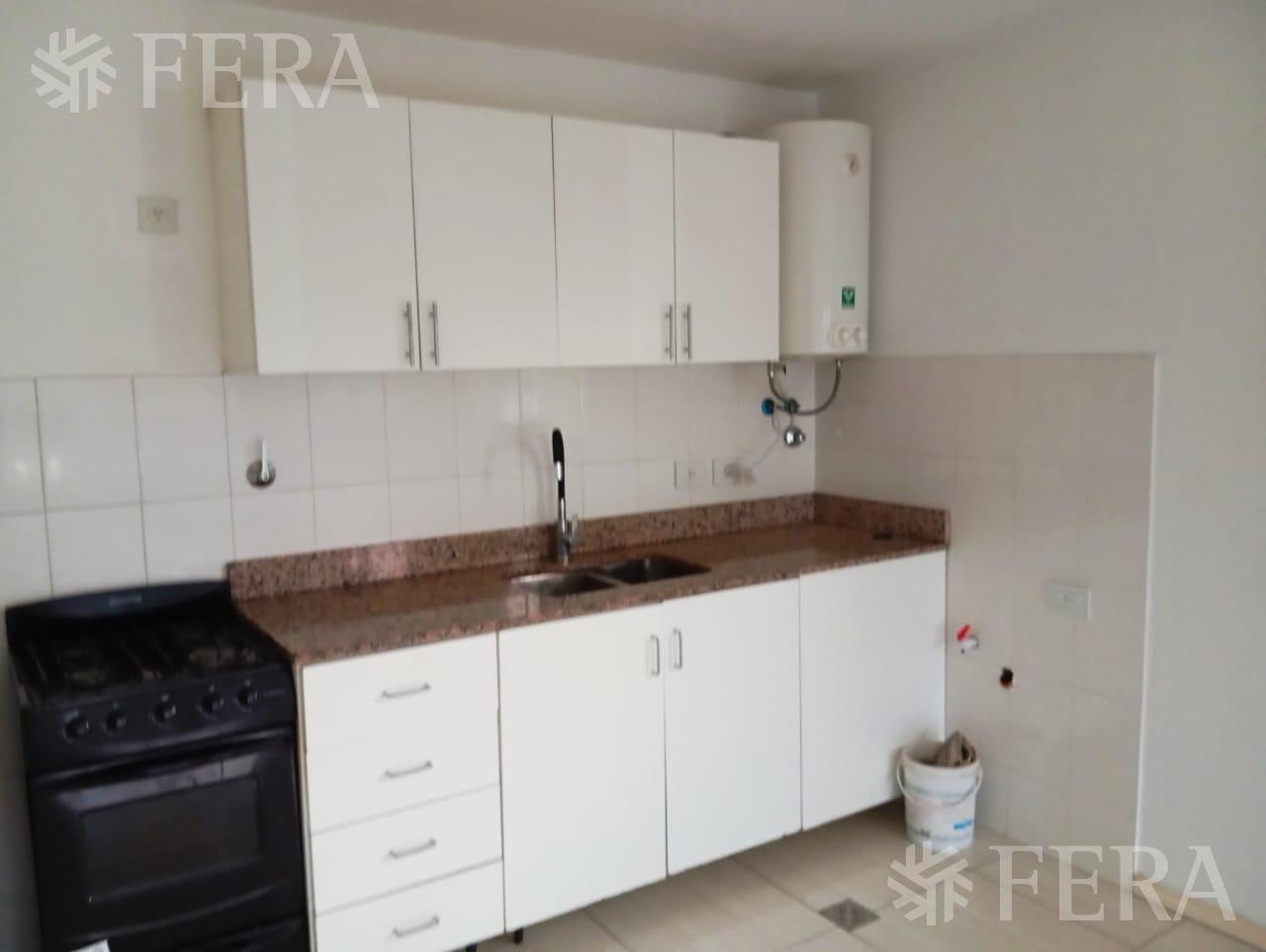 Foto de Alquiler departamento 2 ambientes con balcón en Wilde, imagen 1