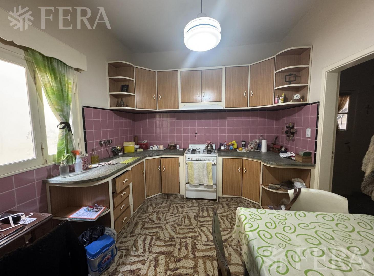 Foto de Venta casa 4 ambientes con cochera en Crucecita, imagen 1