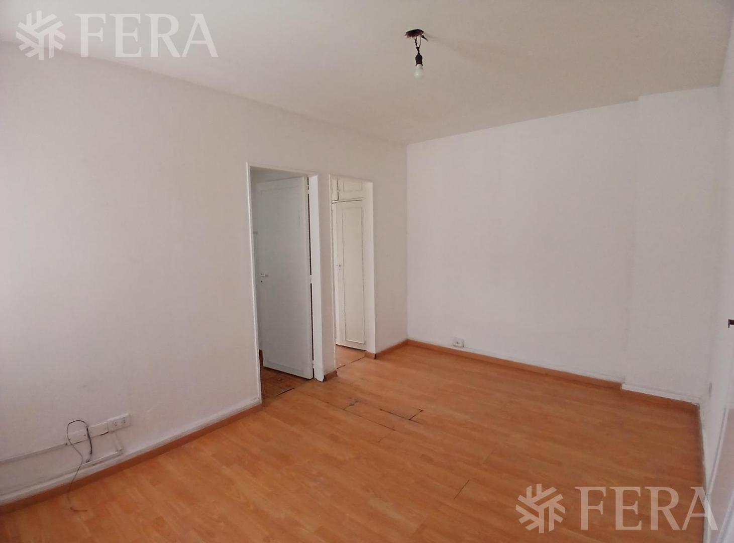 Foto de Alquiler departamento de 2 ambientes Wilde, imagen 2