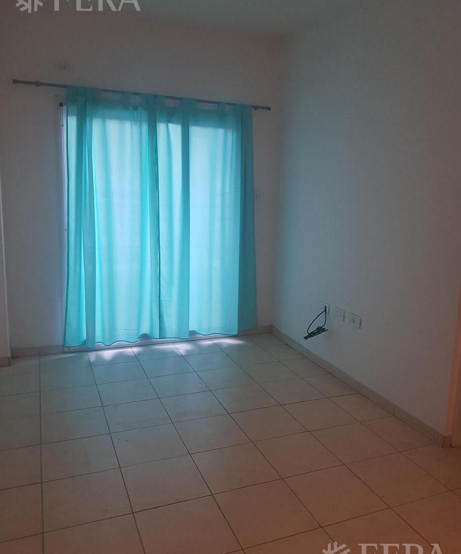 Foto de Alquiler departamento 2 ambientes en Wilde, imagen 2