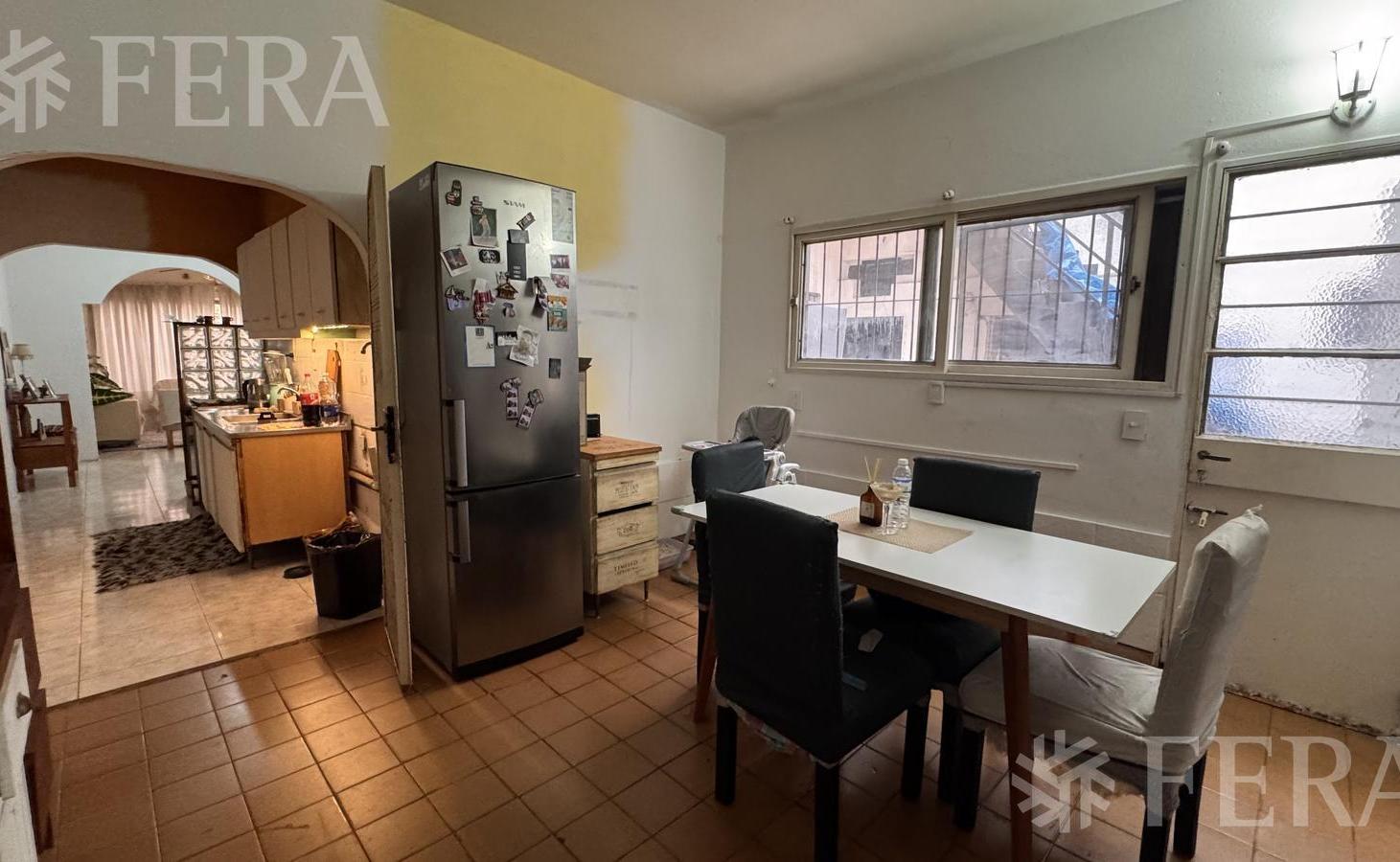 Foto de Venta PH 4 ambientes con cochera y patio en Wilde, imagen 5