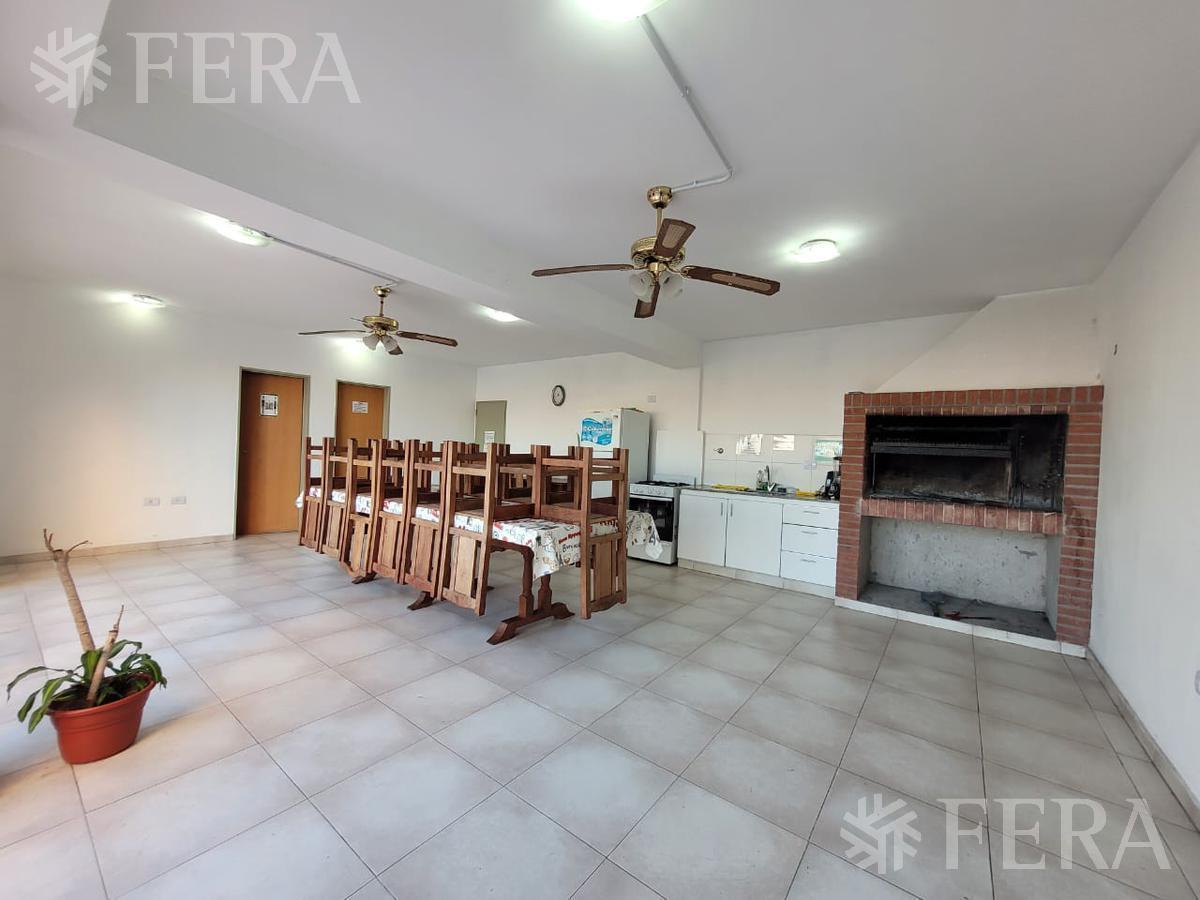 Foto de Venta departamento 2 ambientes con balcón en Wilde, imagen 2