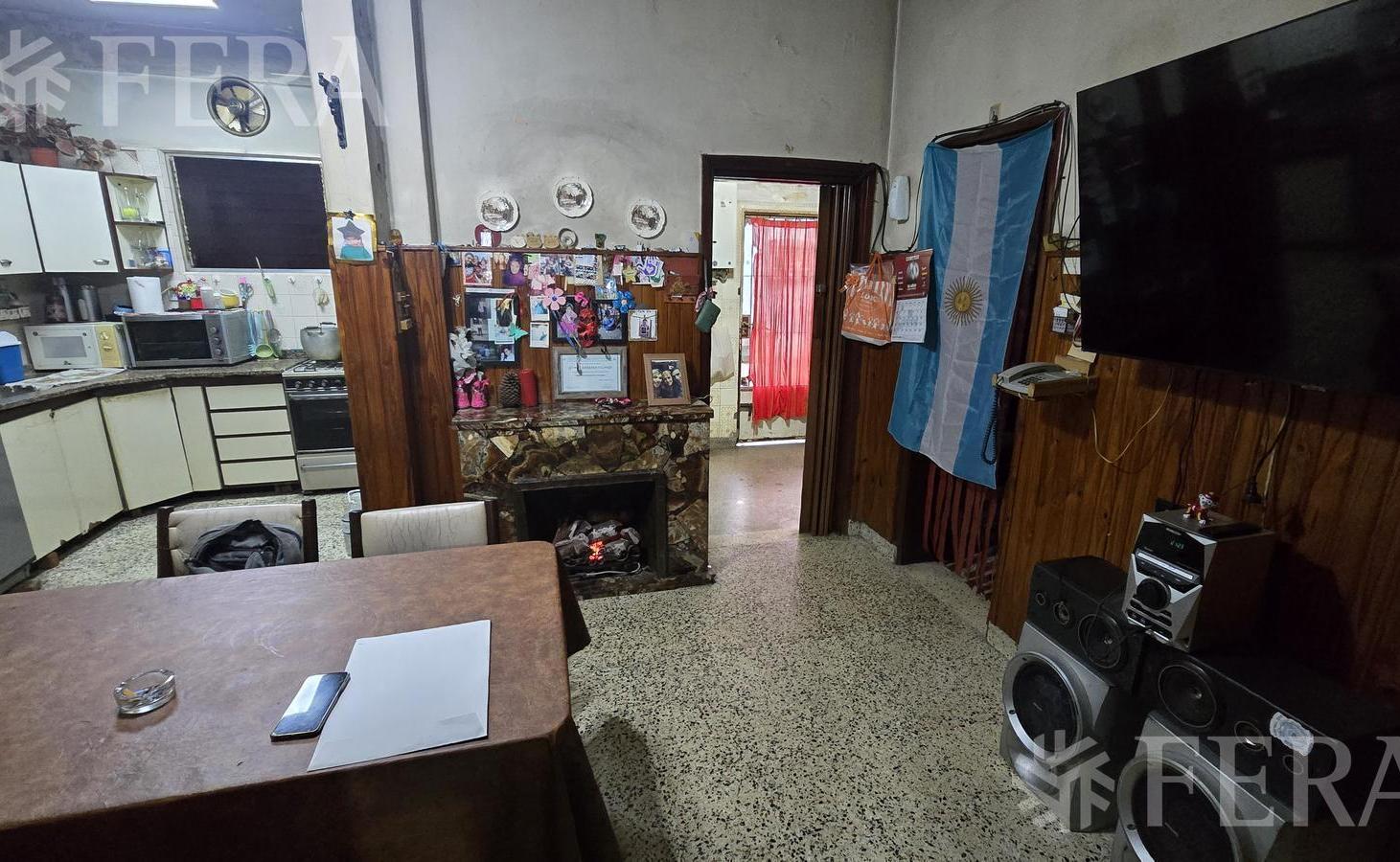 Foto de Venta de Casa 4 ambientes con patio en Wilde, imagen 1