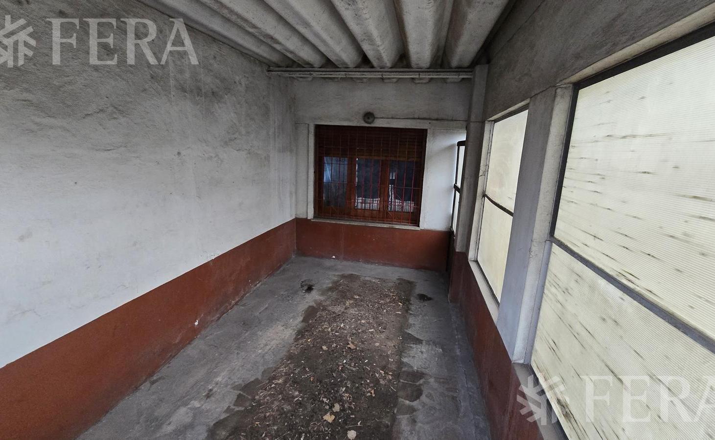 Foto de Venta de Casa 4 ambientes con patio en Wilde, imagen 2