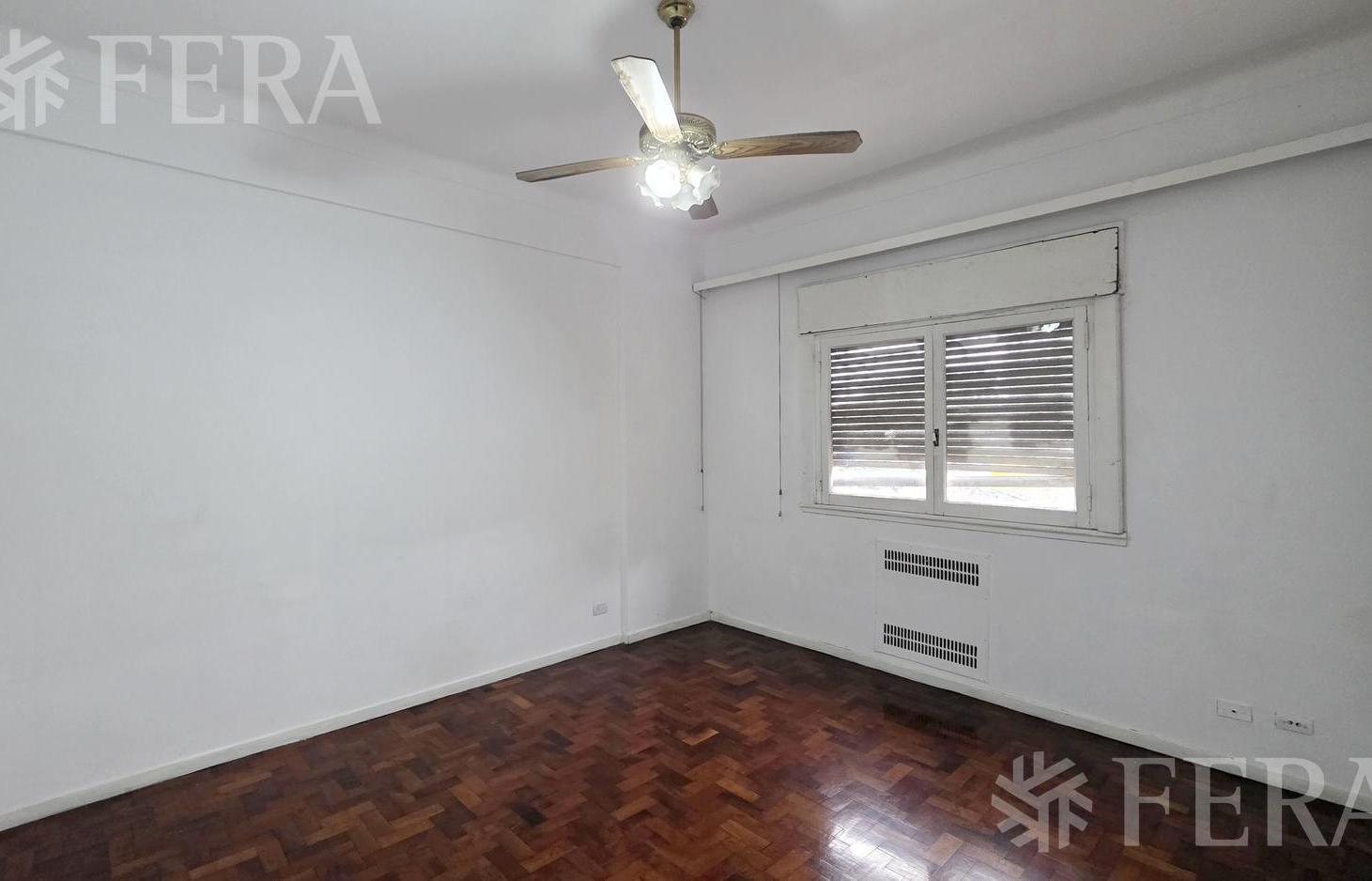 Foto de Venta departamento 3 ambientes con cochera en Sarandi, imagen 3