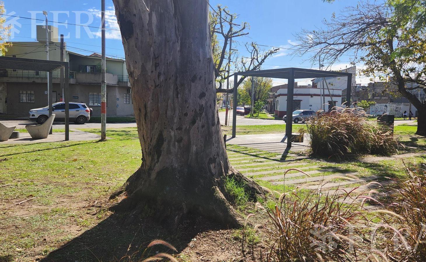 Foto de Venta Lote de 173m2 en Sarandi, imagen 1