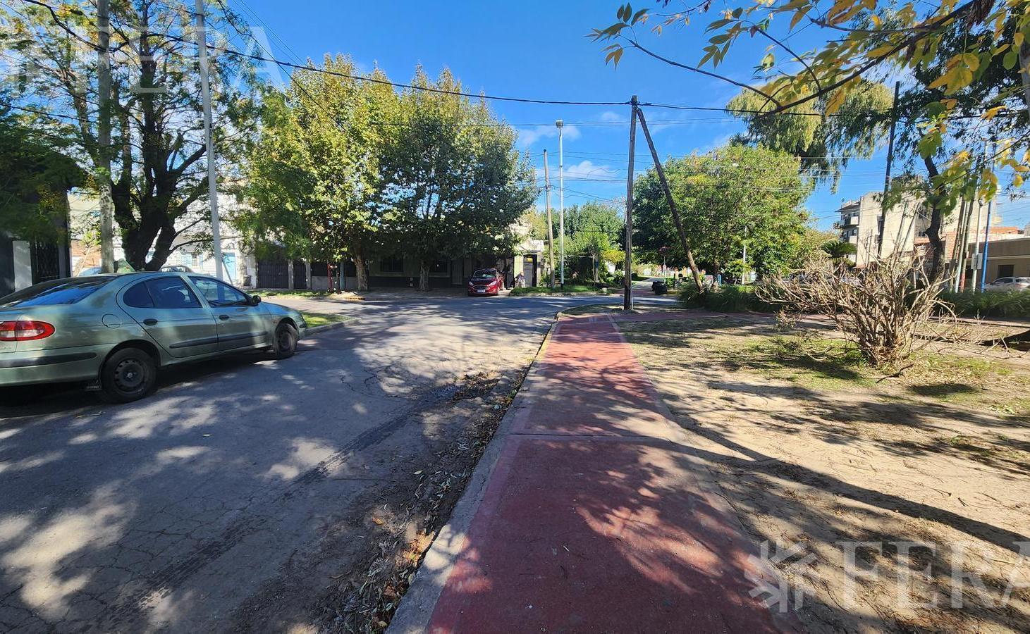 Foto de Venta Lote de 173m2 en Sarandi, imagen 3