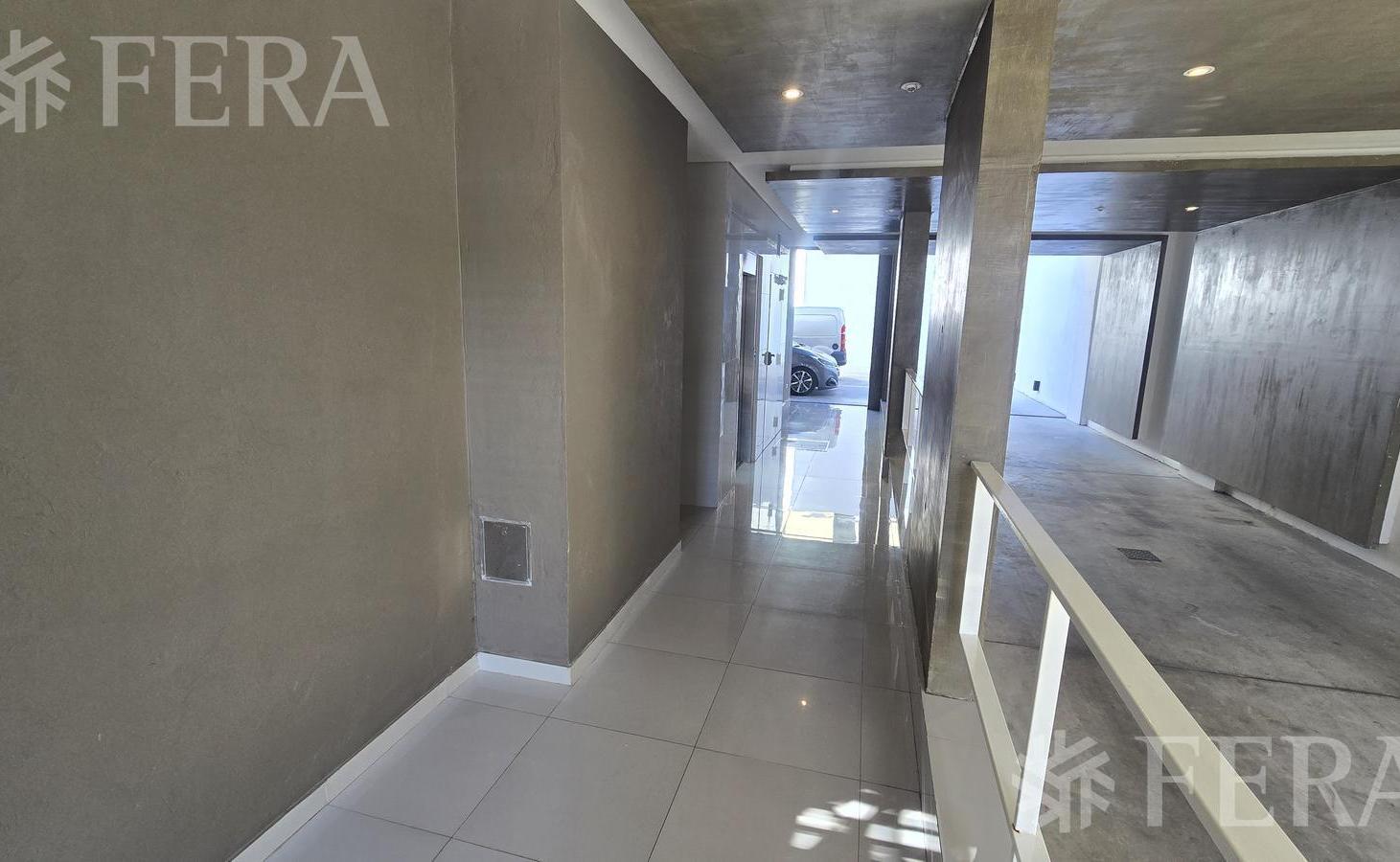 Foto de Venta departamento 2 ambientes con balcón y cochera en Wilde, imagen 3