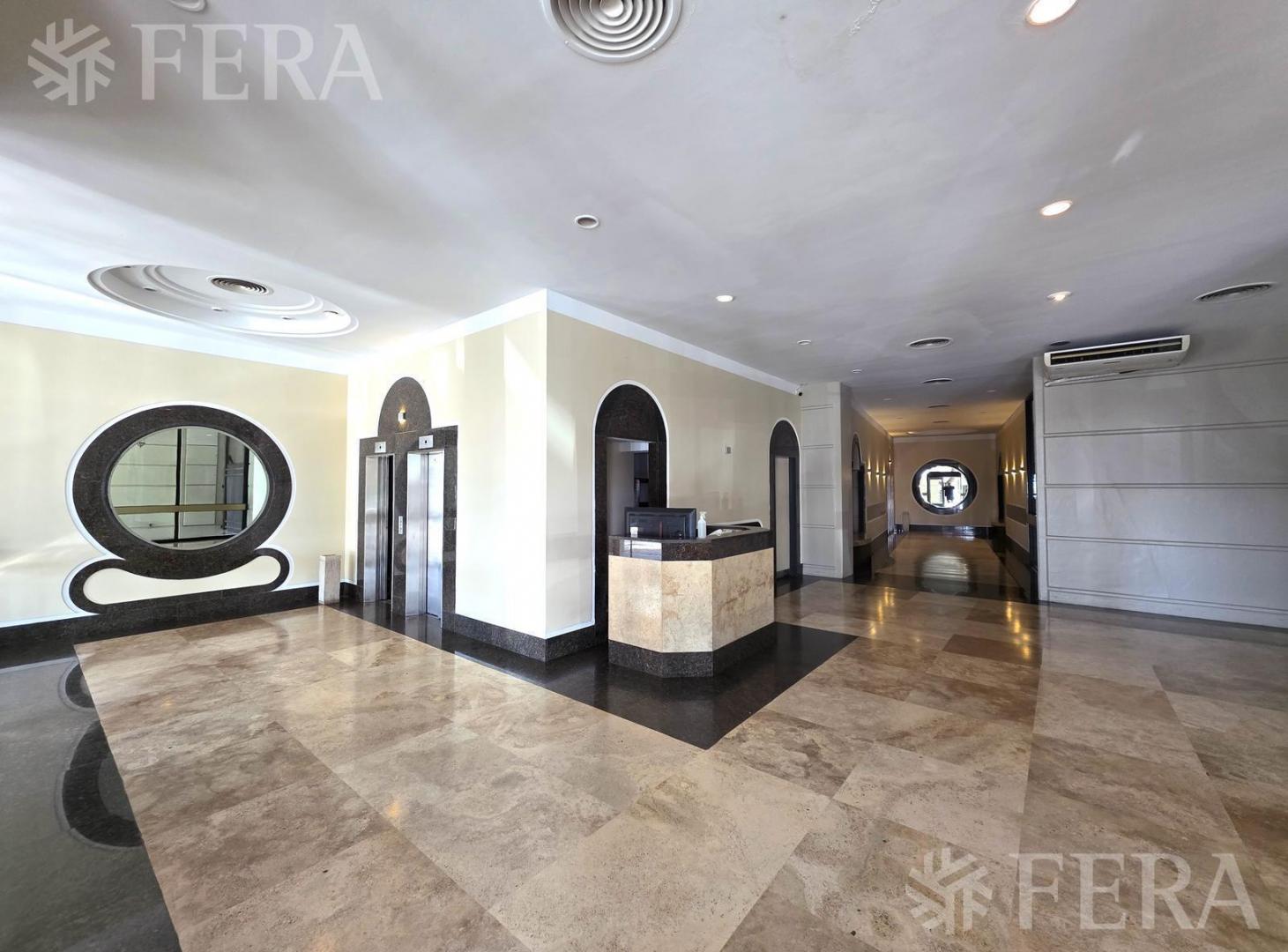 Foto de Venta semipiso 5 ambientes con balcón y cochera en Retiro, imagen 3