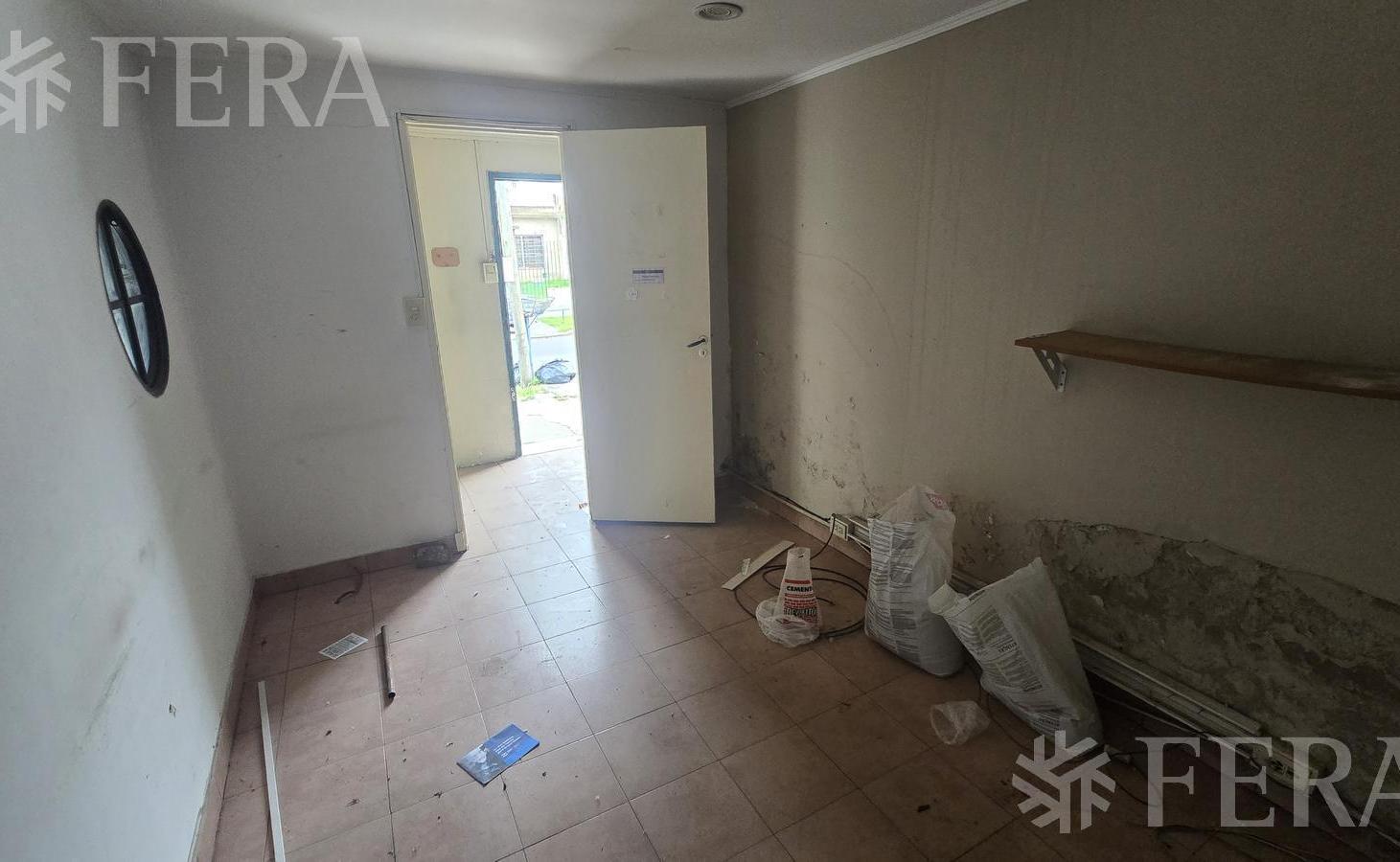 Foto de Venta Galpón en Villa Dominico, imagen 2