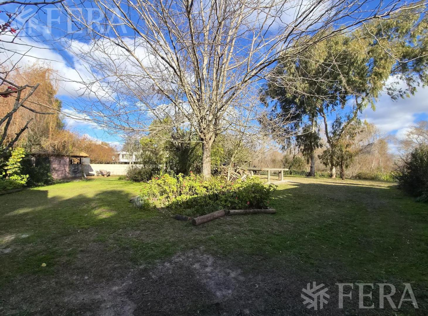 Foto de Venta de Terreno de 405 m2 en Quilmes, imagen 3