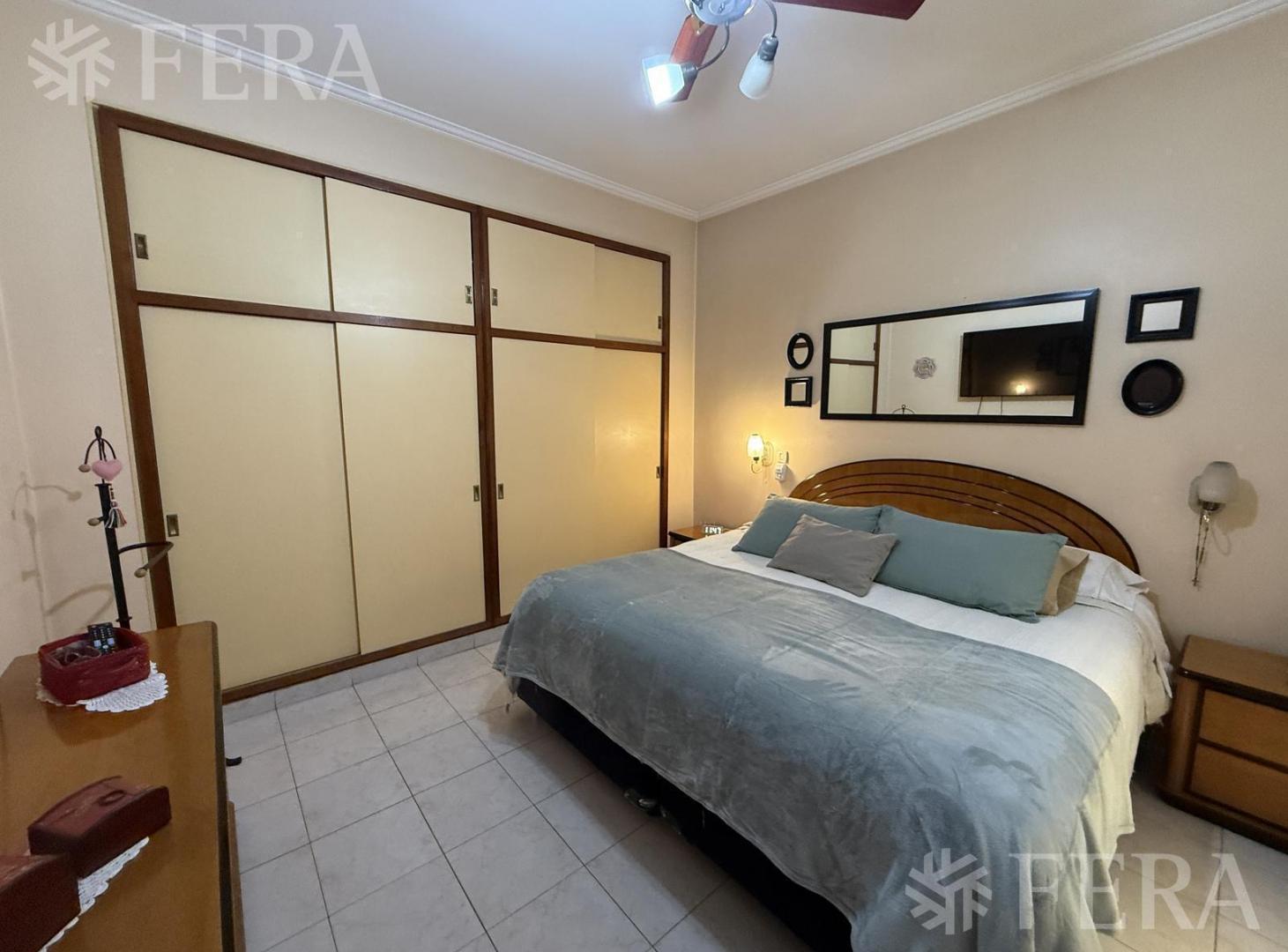 Foto de Venta casa 4 ambientes con jardín y cochera en Villa Dominico, imagen 3