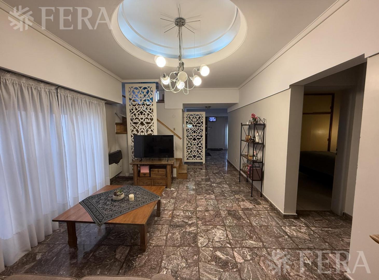 Foto de Venta casa 4 ambientes con jardín y cochera en Villa Dominico, imagen 5