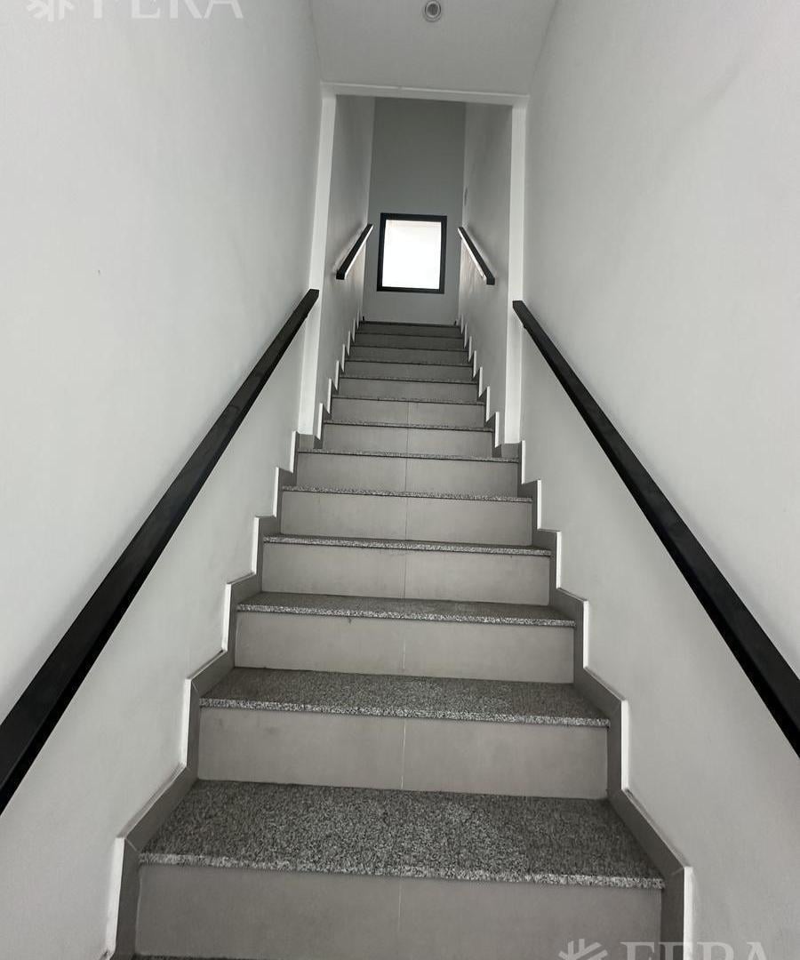 Foto de Venta departamento 3 ambientes con terraza propia en Sarandi, imagen 1
