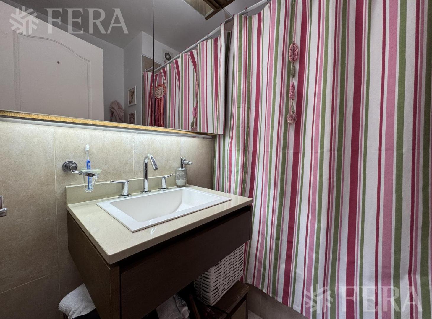 Foto de Alquiler Departamento 4 ambientes con cochera en Quilmes Centro, imagen 5